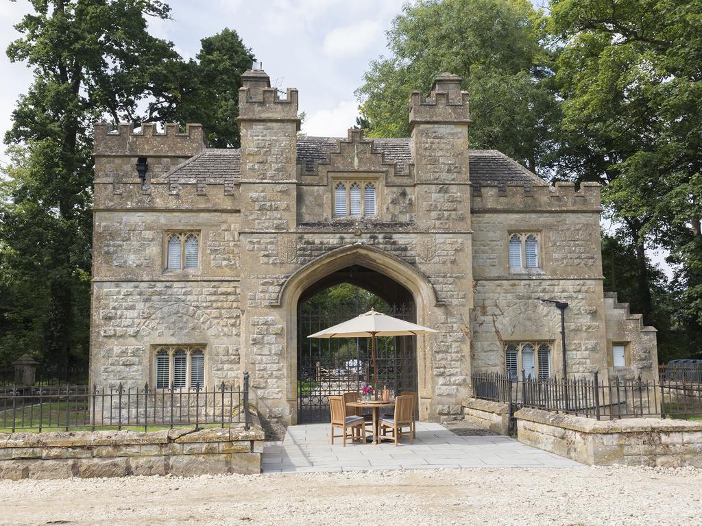 Castle Gatehouse Villa Winchcombe Exterior photo