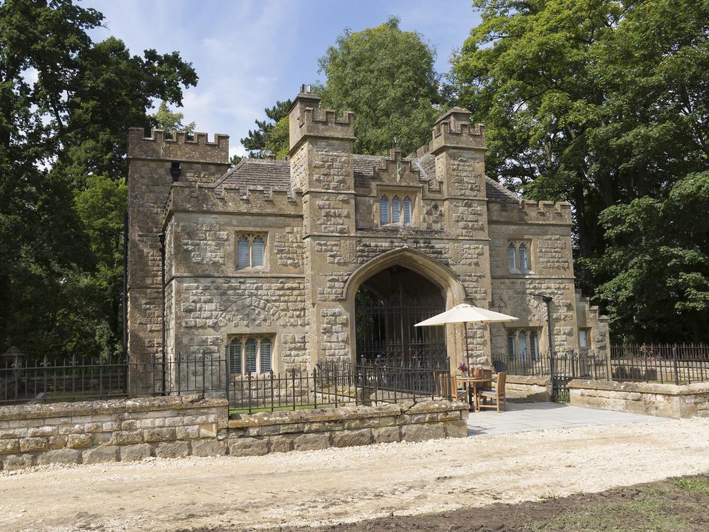 Castle Gatehouse Villa Winchcombe Exterior photo