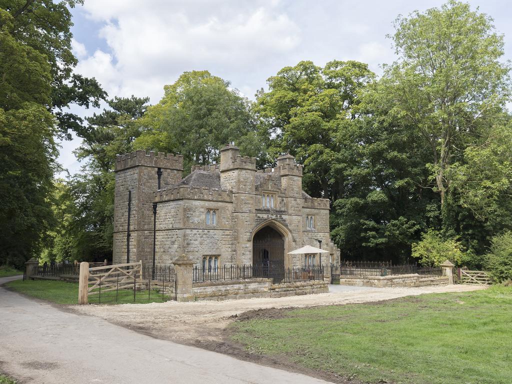 Castle Gatehouse Villa Winchcombe Exterior photo